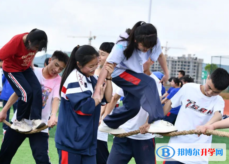 清鎮市第一中學2022年報名條件、招生要求、招生對象