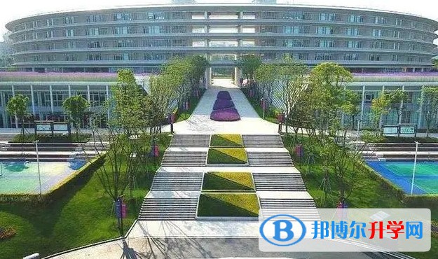 2024重慶市渝北中學(xué)校多少錢(學(xué)費(fèi)明細(xì))